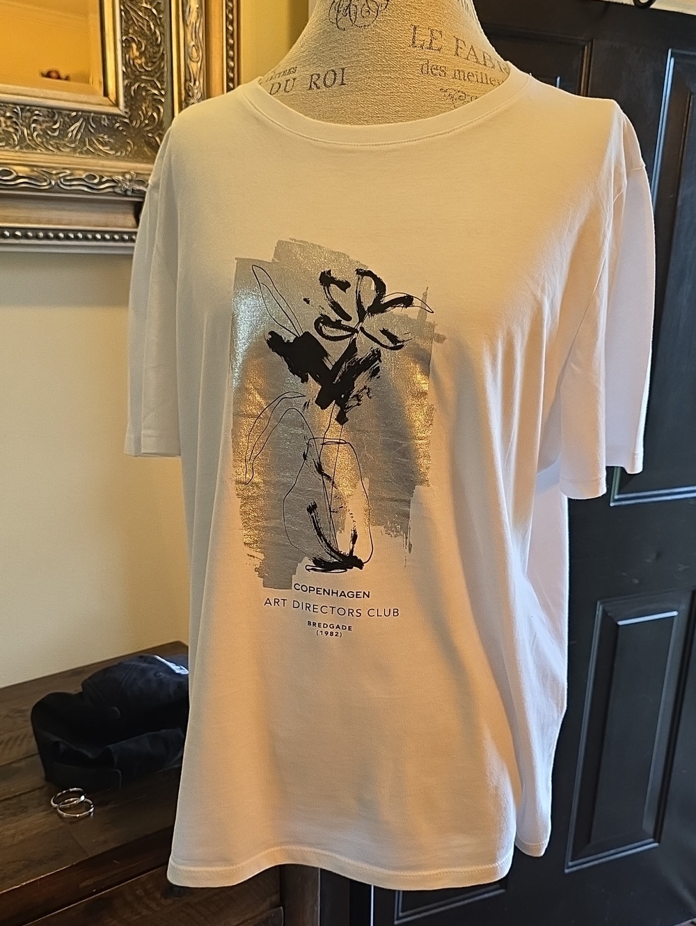 Zara Women's Copenhagen Graphic T-Shirt